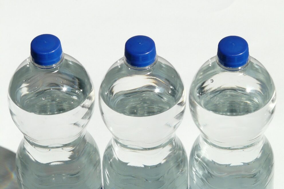 perbedaan air kemasan botol dengan air rebusan