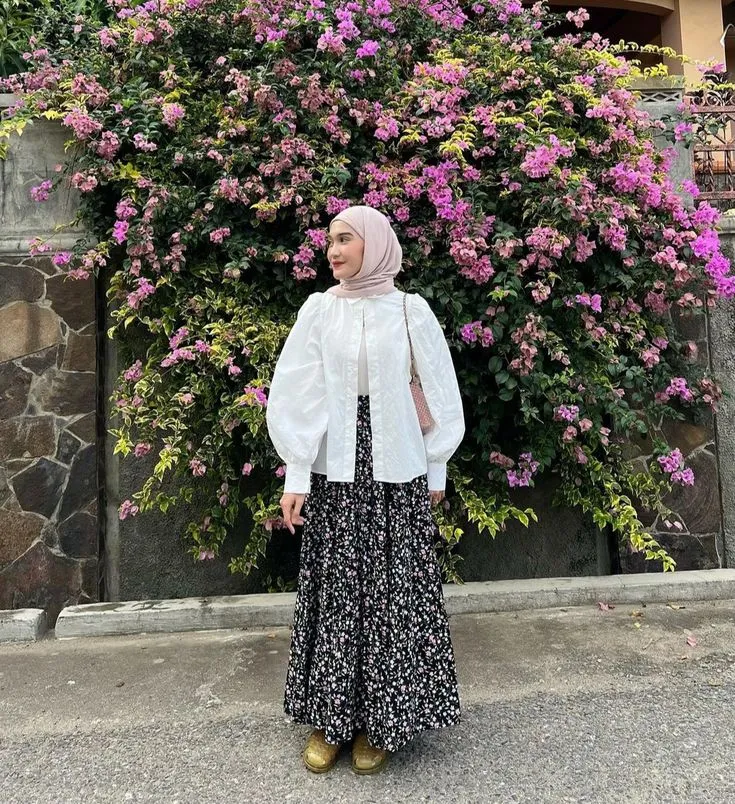 Kemeja dan Maxi Skirt