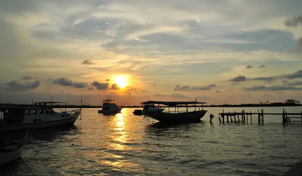 Pantai Marina