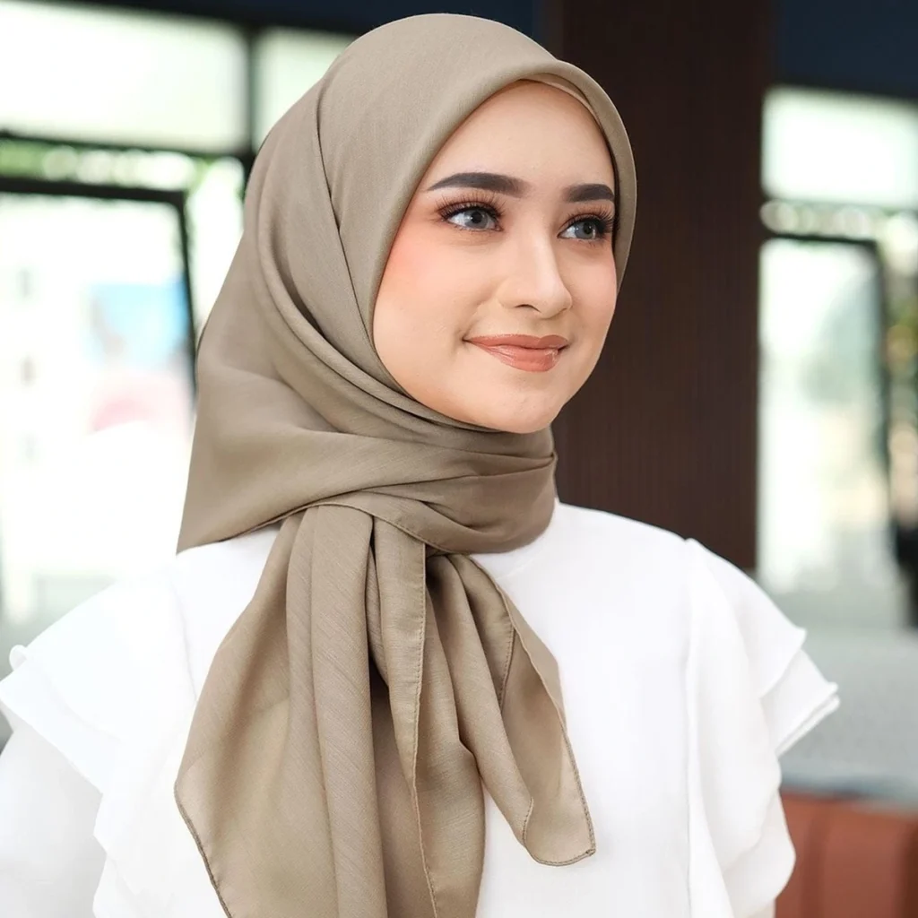 Voal merupakan Model Hijab Lebaran 2026