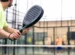 cara main padel