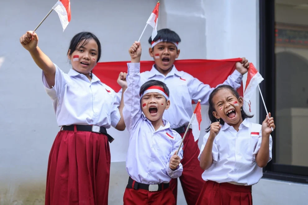 tema 17 agustus untuk sekolah