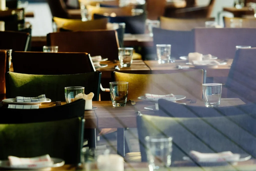 tempat makan di bintaro yang hits